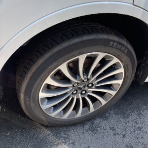 2022 Lincoln AVIATOR RESERVE 照片 17