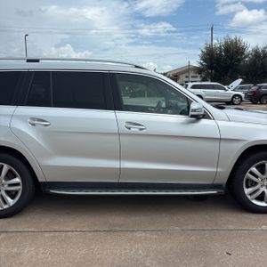 2017 Mercedes-BENZ GLS — фото 9
