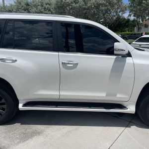 صورة مصغرة 11 لـ 2022 Lexus GX 460 BASE