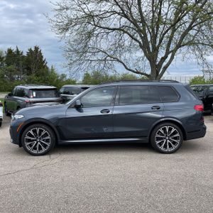 BMW X7 M50I - 3