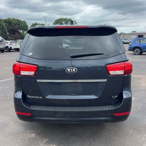 2015 KIA SEDONA LX photo 7