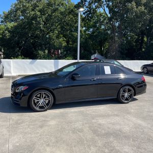2019 Mercedes-BENZ E-CLASS AMG 照片 3