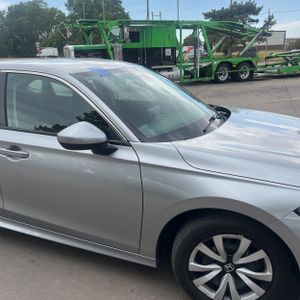 2025 Honda CIVIC LX — миниатюра 13
