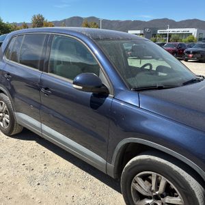 2012 Volkswagen TIGUAN S 照片 13