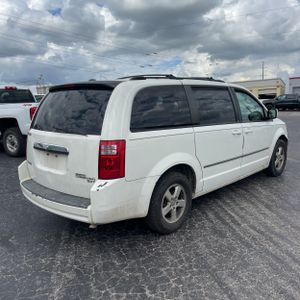 DODGE GRAND CARAVAN SXT - 8