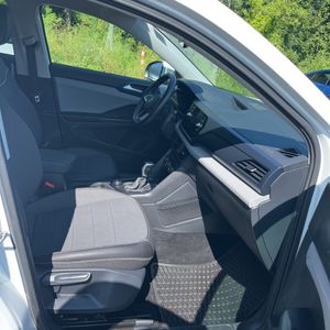 صورة مصغرة 33 لـ 2024 Volkswagen TAOS SE 4MOTION