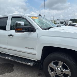 2015 Chevrolet SILVERADO 2500HD LTZ 照片 11