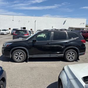 2021 Subaru FORESTER PREMIUM 照片 3
