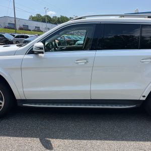صورة 4 لـ 2019 Mercedes-BENZ GLS