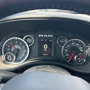2023 RAM 1500 BIG HORN — миниатюра 39