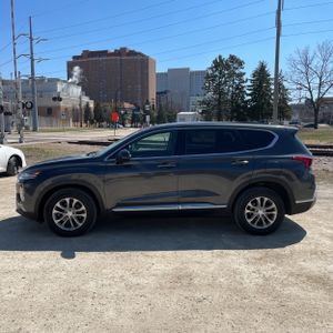 HYUNDAI SANTA FE SEL - 3