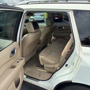 صورة 34 لـ 2013 Nissan PATHFINDER SL