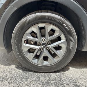 2025 KIA TELLURIDE LX — миниатюра 17