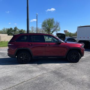 JEEP GRAND CHEROKEE ALTITUDE - 10
