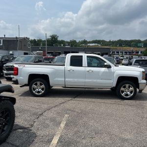 صورة 9 لـ 2015 Chevrolet SILVERADO 1500 LT