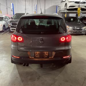 VOLKSWAGEN TIGUAN S 4MOTION - 7