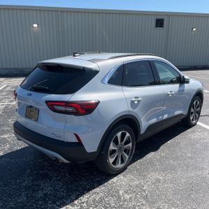 FORD ESCAPE PLATINUM - 8