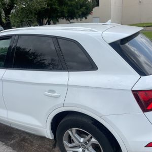 AUDI Q5 2.0T PREMIUM - 5