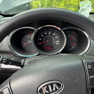 2011 KIA SORENTO LX — миниатюра 38