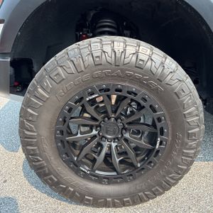 صورة مصغرة 17 لـ 2023 FORD F-150 RAPTOR