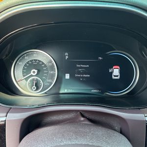 صورة 40 لـ 2023 Genesis GV70 2.5T STANDARD