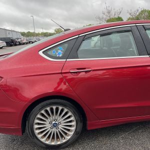 FORD FUSION TITANIUM - 9