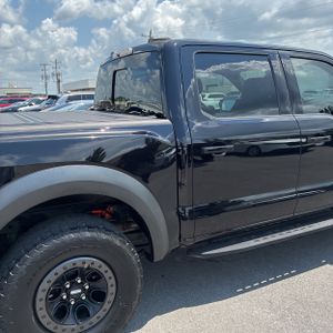 صورة 9 لـ 2021 FORD F-150 RAPTOR