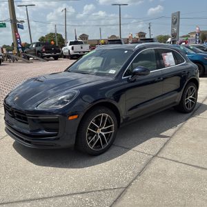 صورة 1 لـ 2023 Porsche MACAN T