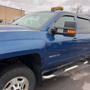 CHEVROLET SILVERADO 2500HD LT - 2