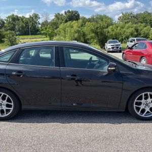 2015 FORD FOCUS SE — миниатюра 11