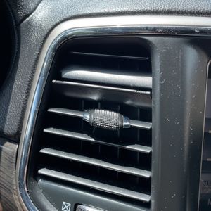 2015 JEEP GRAND CHEROKEE OVERLAND thumbnail 68