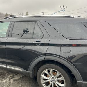 FORD EXPLORER LIMITED - 6