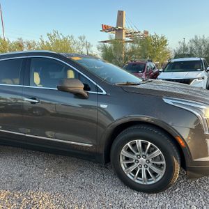 صورة مصغرة 13 لـ 2019 Cadillac XT5 LUXURY