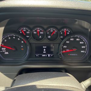 2023 Chevrolet SILVERADO 1500 CUSTOM 缩略图 38