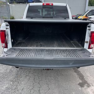 2016 RAM 1500 REBEL 照片 42