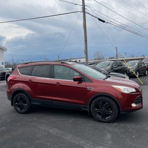 FORD ESCAPE SE - 10