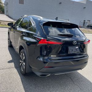 LEXUS NX 300 F SPORT - 5