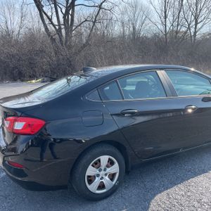 CHEVROLET CRUZE LS AUTO - 9
