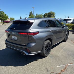 TOYOTA HIGHLANDER XSE - 8