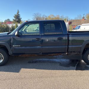 CHEVROLET SILVERADO - 4