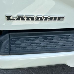 2022 RAM 3500 LARAMIE 照片 23