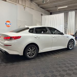 صورة 10 لـ 2020 KIA OPTIMA LX