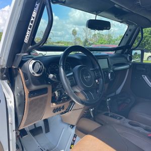 2017 JEEP WRANGLER UNLIMITED RUBICON — миниатюра 35