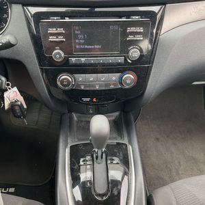 2016 Nissan ROGUE S — миниатюра 36