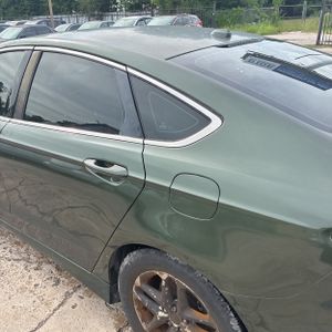 FORD FUSION SE - 6