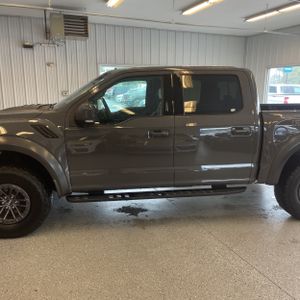 صورة 4 لـ 2020 FORD F-150 RAPTOR