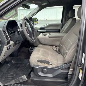 2016 FORD F-150 XLT thumbnail 32