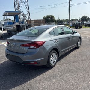 2019 Hyundai ELANTRA SE — фото 8