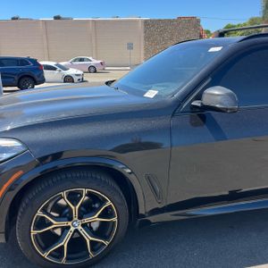 صورة 2 لـ 2019 BMW X5 XDRIVE40I
