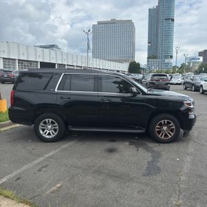 صورة 10 لـ 2019 Chevrolet TAHOE LT